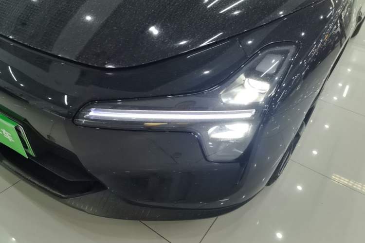 Used XPeng MONA M03 2025 600 with Ultra-Long Range Max Left Front Headlight