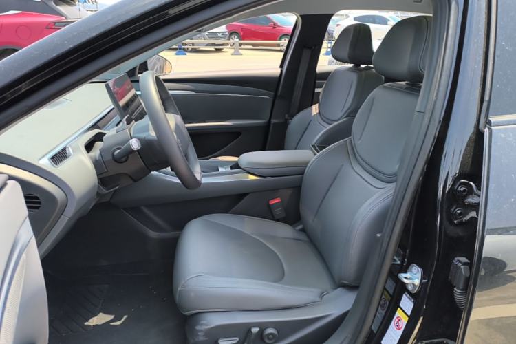 Used XPeng MONA M03 2025 600 with Ultra-Long Range Max Left Front Seat