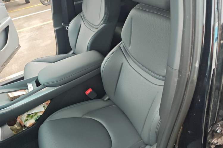 Used XPeng MONA M03 2025 515 Long-Range Plus Left Front Seat