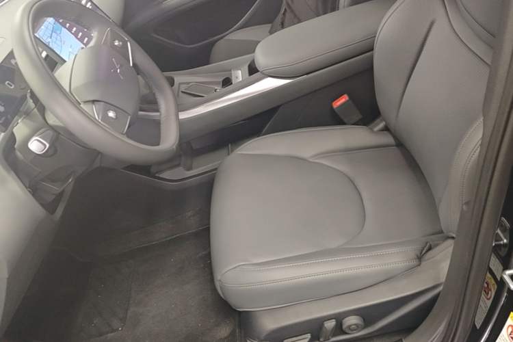 Used XPeng MONA M03 2025 515 Long-Range Plus Left Front Seat