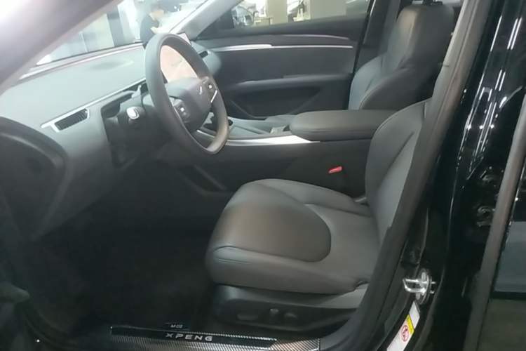 Used XPeng MONA M03 2025 600 with Ultra-Long Range Max Left Front Seat