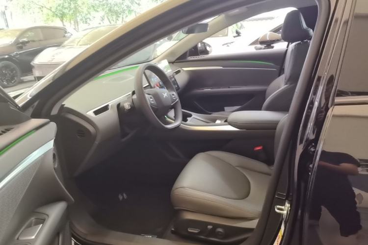 Used XPeng MONA M03 2025 600 with Ultra-Long Range Max Left Front Seat