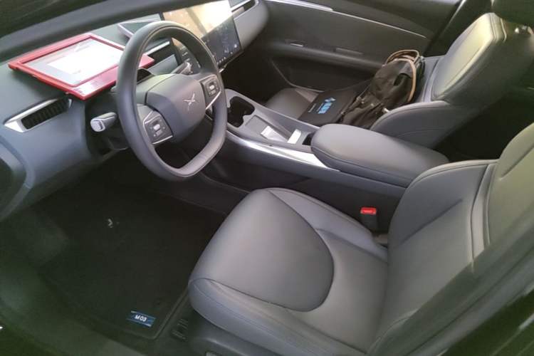 Used XPeng MONA M03 2025 600 with Ultra-Long Range Max Left Front Seat