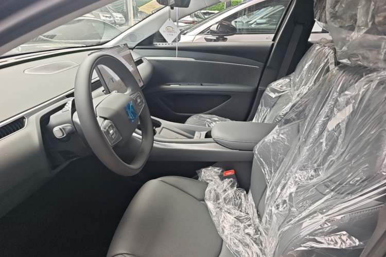 Used XPeng MONA M03 2025 502 Long-Range Max Left Front Seat