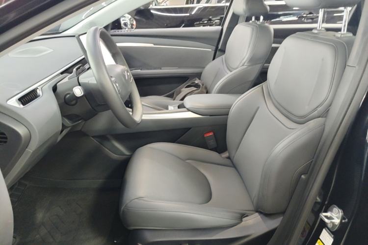 Used XPeng MONA M03 2025 600 with Ultra-Long Range Max Left Front Seat
