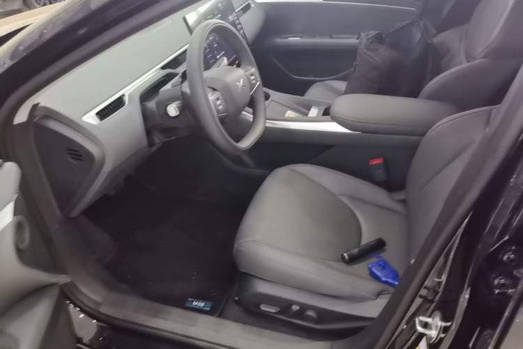Used XPeng MONA M03 2025 600 with Ultra-Long Range Max Left Front Seat