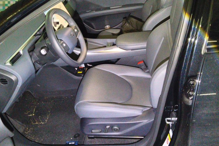 Used XPeng MONA M03 2025 620 Ultra-Long Range Plus Left Front Seat