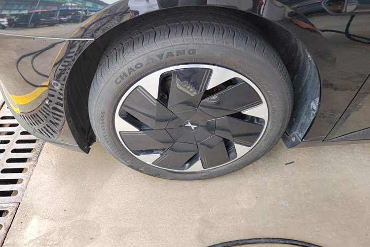 Used XPeng MONA M03 2025 502 Long-Range Max Left Front Wheel Hub