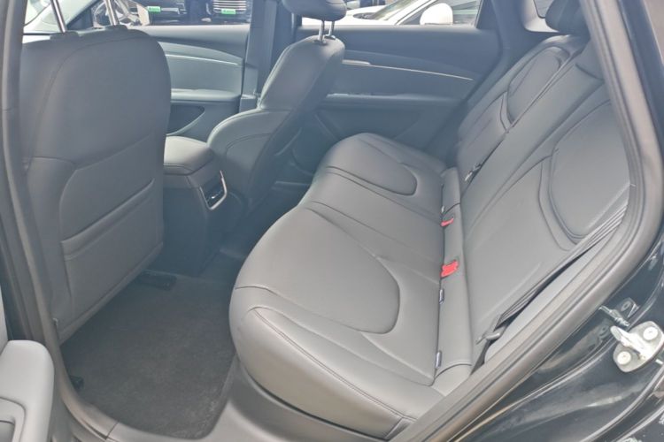 Used XPeng MONA M03 2025 600 with Ultra-Long Range Max Left Rear Seat