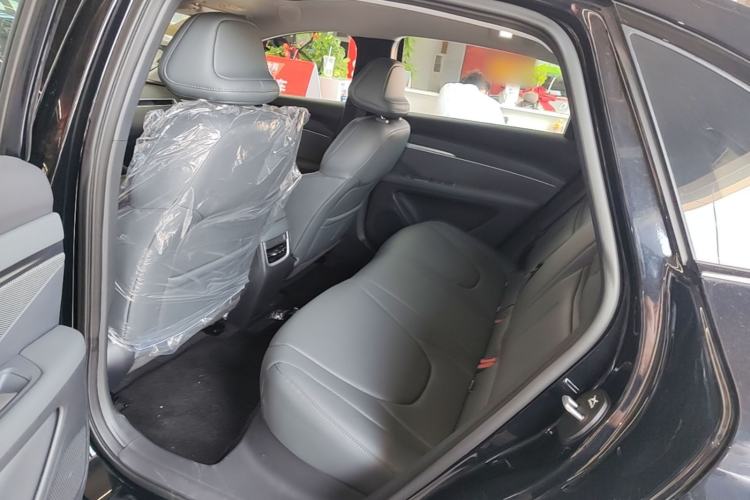 Used XPeng MONA M03 2025 600 with Ultra-Long Range Max Left Rear Seat