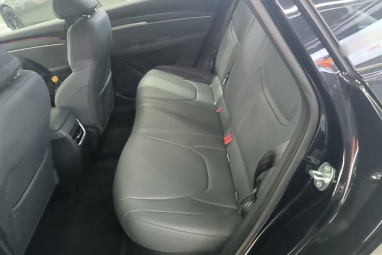 Used XPeng MONA M03 2025 600 with Ultra-Long Range Max Left Rear Seat