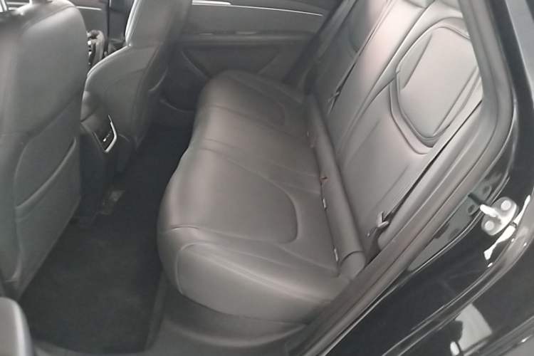 Used XPeng MONA M03 2025 600 with Ultra-Long Range Max Left Rear Seat