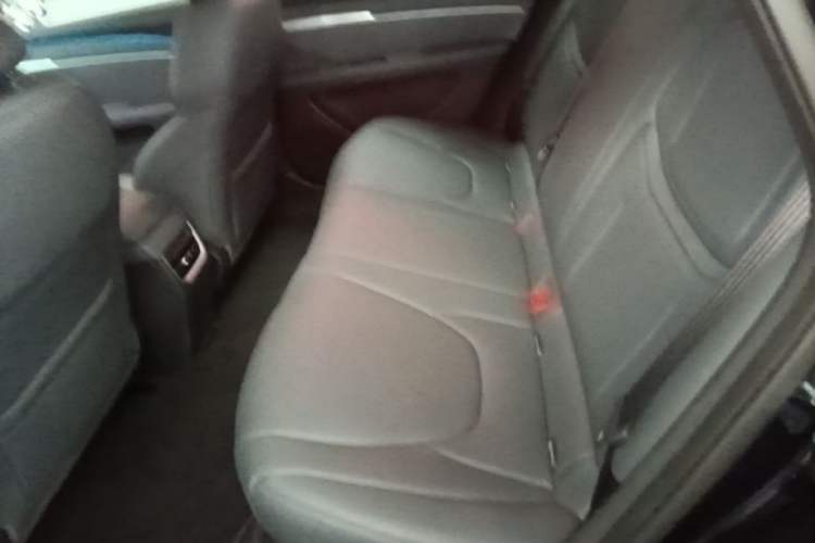 Used XPeng MONA M03 2025 600 with Ultra-Long Range Max Left Rear Seat