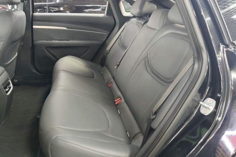 Used XPeng MONA M03 2025 600 with Ultra-Long Range Max Left Rear Seat