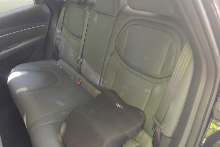 Used XPeng MONA M03 2025 600 with Ultra-Long Range Max Left Rear Seat