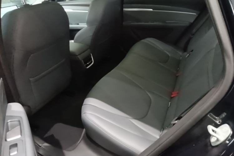 Used XPeng MONA M03 2025 600 with Ultra-Long Range Max Left Rear Seat