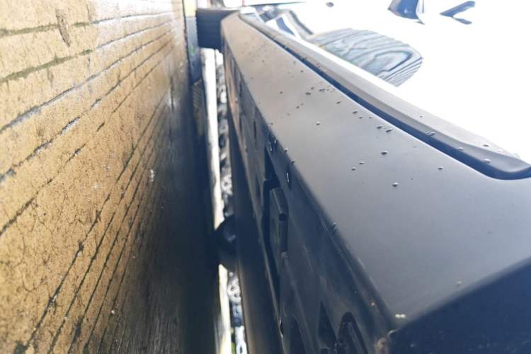 Used XPeng MONA M03 2025 600 with Ultra-Long Range Max Left Side Sill