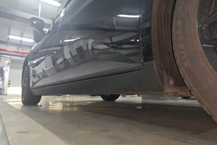 Used XPeng MONA M03 2025 620 Ultra-Long Range Plus Left Side Sill