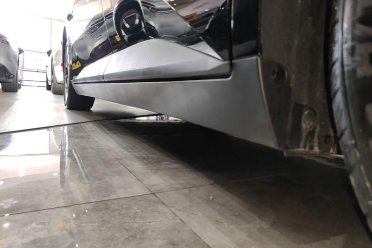 Used XPeng MONA M03 2025 600 with Ultra-Long Range Max Left Side Sill