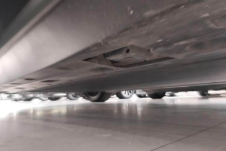 Used XPeng MONA M03 2025 600 with Ultra-Long Range Max Left Side Sill