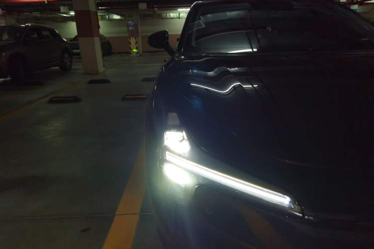 Used XPeng MONA M03 2025 620 Ultra-Long Range Plus Right Front Headlight