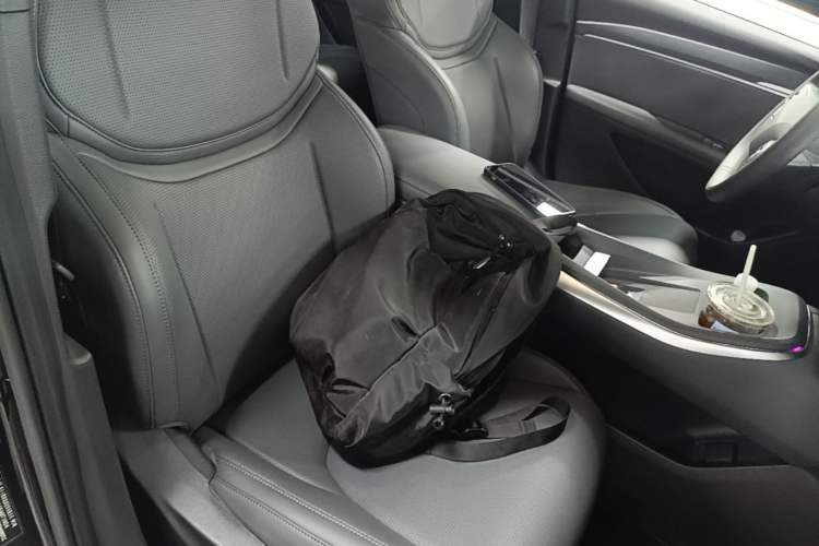 Used XPeng MONA M03 2025 600 with Ultra-Long Range Max Right Front Seat