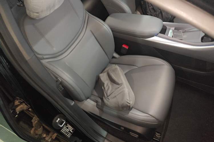 Used XPeng MONA M03 2025 620 Ultra-Long Range Plus Right Front Seat