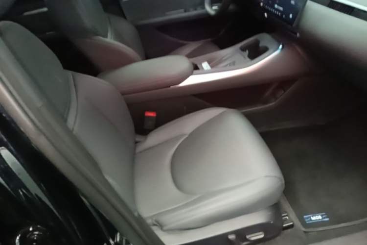 Used XPeng MONA M03 2025 600 with Ultra-Long Range Max Right Front Seat