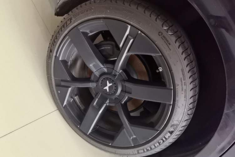 Used XPeng MONA M03 2025 600 with Ultra-Long Range Max Right Rear Wheel Hub