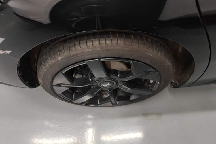 Used XPeng MONA M03 2025 600 with Ultra-Long Range Max Right Rear Wheel Hub