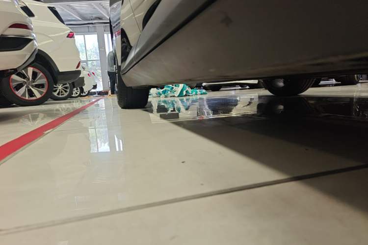 Used XPeng MONA M03 2025 620 Ultra-Long Range Plus Right Side Sill