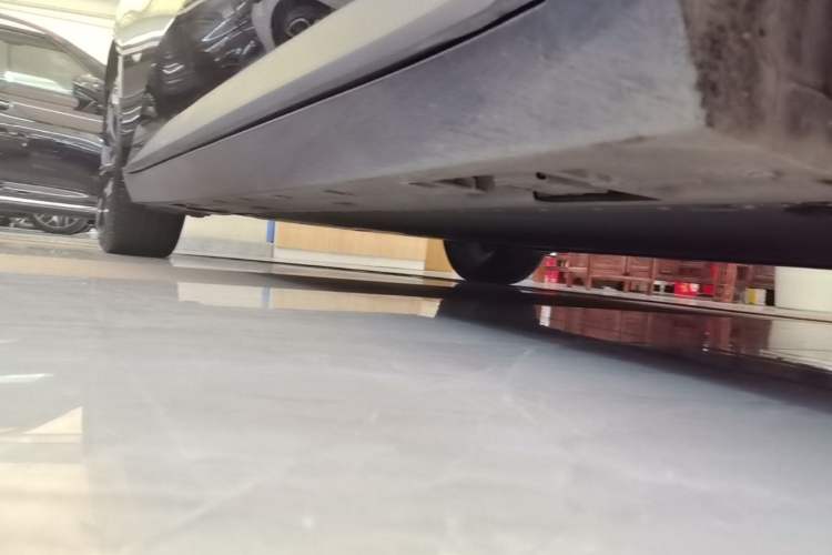 Used XPeng MONA M03 2025 600 with Ultra-Long Range Max Right Side Sill