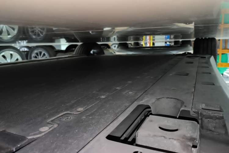 Used XPeng MONA M03 2025 600 with Ultra-Long Range Max Right Side Sill
