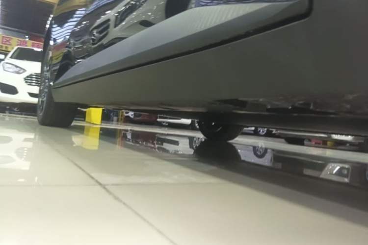 Used XPeng MONA M03 2025 502 Long-Range Max Right Side Sill