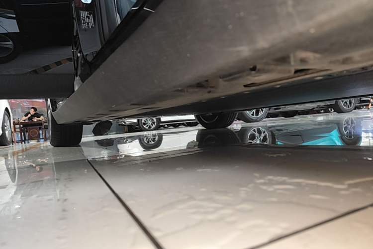 Used XPeng MONA M03 2025 502 Long-Range Max Right Side Sill