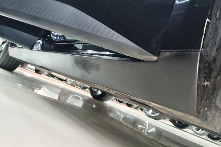 Used XPeng MONA M03 2025 600 with Ultra-Long Range Max Right Side Sill