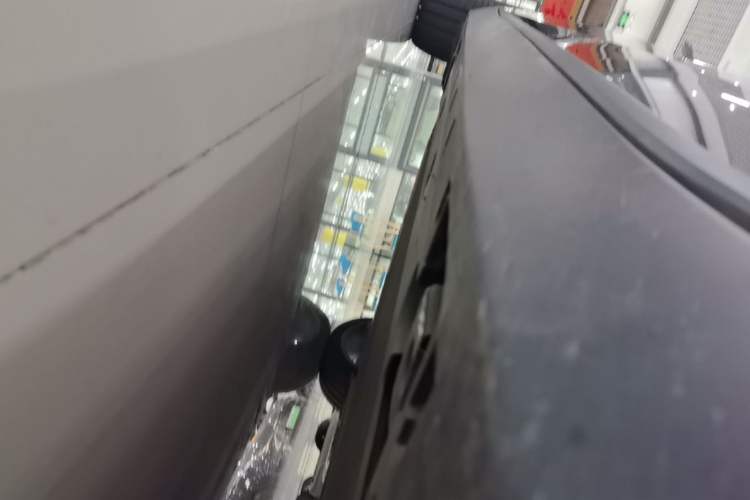 Used XPeng MONA M03 2025 600 with Ultra-Long Range Max Right Side Sill