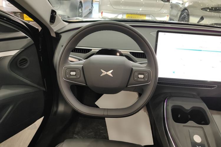 Used XPeng MONA M03 2025 600 with Ultra-Long Range Max Steering Wheel