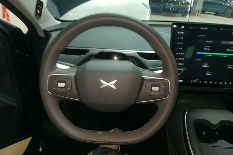Used XPeng MONA M03 2025 600 with Ultra-Long Range Max Steering Wheel