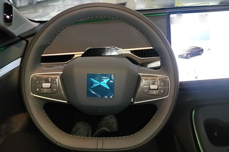 Used XPeng MONA M03 2025 502 Long-Range Max Steering Wheel