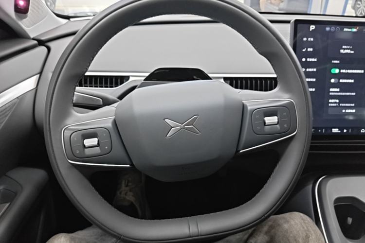 Used XPeng MONA M03 2025 600 with Ultra-Long Range Max Steering Wheel