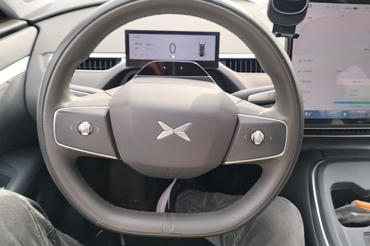 Used XPeng MONA M03 2025 600 with Ultra-Long Range Max Steering Wheel