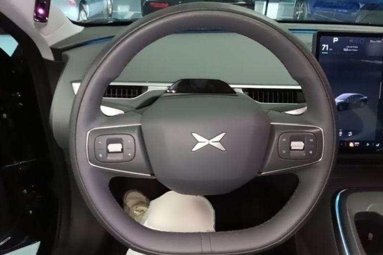 Used XPeng MONA M03 2025 600 with Ultra-Long Range Max Steering Wheel