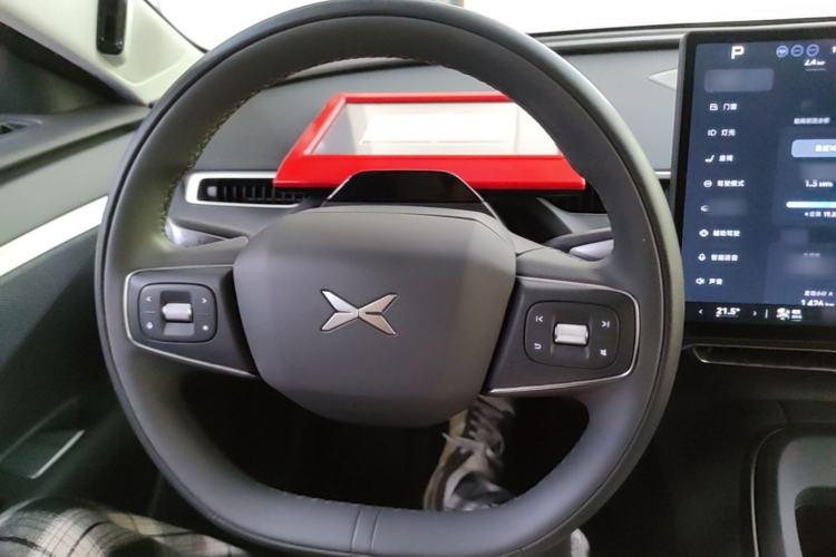 Used XPeng MONA M03 2025 600 with Ultra-Long Range Max Steering Wheel