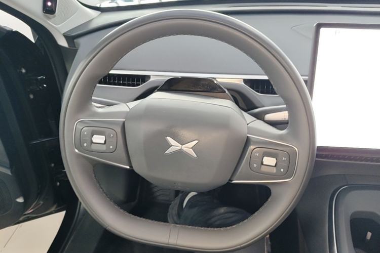 Used XPeng MONA M03 2025 600 with Ultra-Long Range Max Steering Wheel