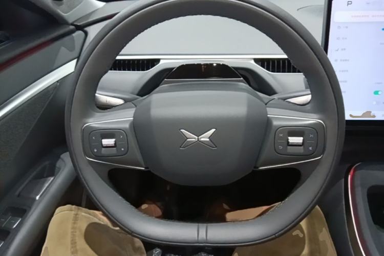 Used XPeng MONA M03 2025 600 with Ultra-Long Range Max Steering Wheel