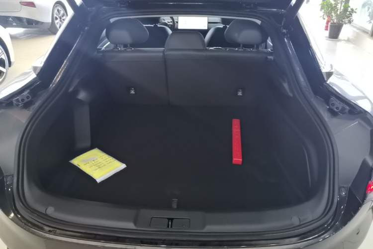 Used XPeng MONA M03 2025 600 with Ultra-Long Range Max Trunk