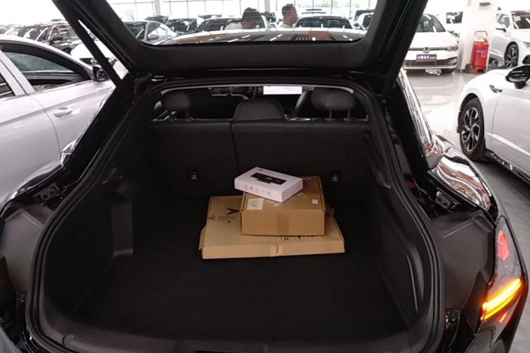 Used XPeng MONA M03 2025 620 Ultra-Long Range Plus Trunk