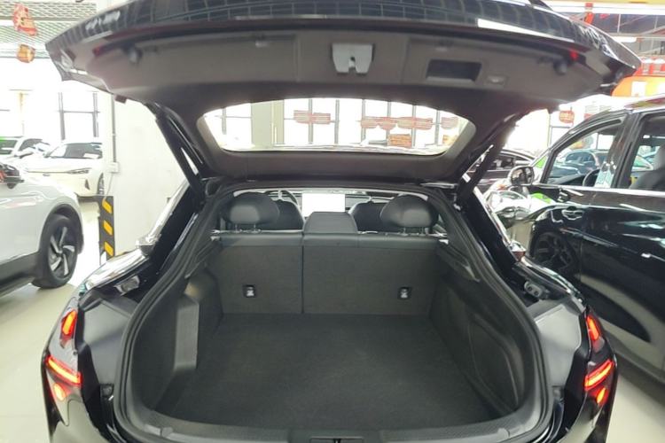 Used XPeng MONA M03 2025 600 with Ultra-Long Range Max Trunk