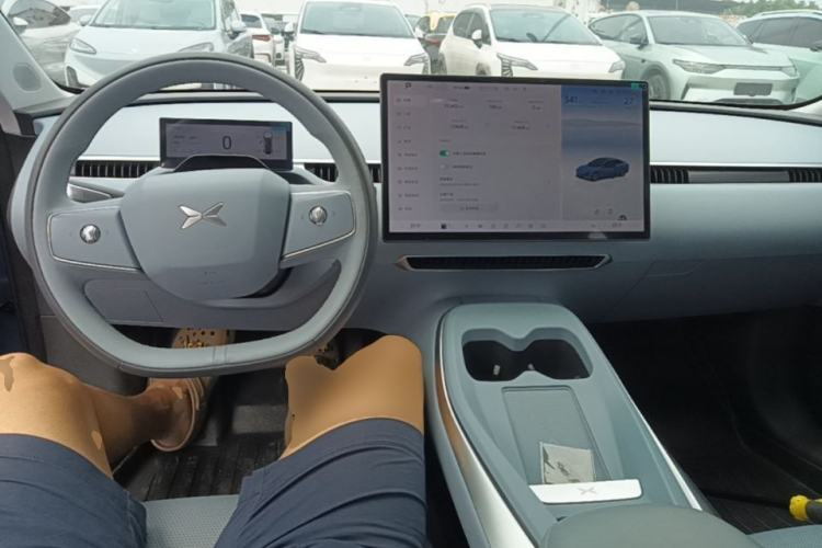 Used XPeng MONA M03 2025 620 Ultra-Long Range Plus Center Console